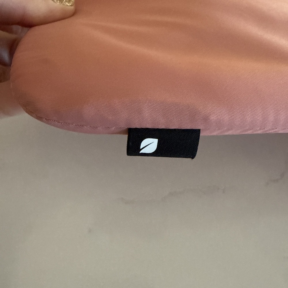 Incase Compact Sleeve 13-inch Laptop Pink  Office Core Clean Tech‎ Minimalist - Picture 7 of 10